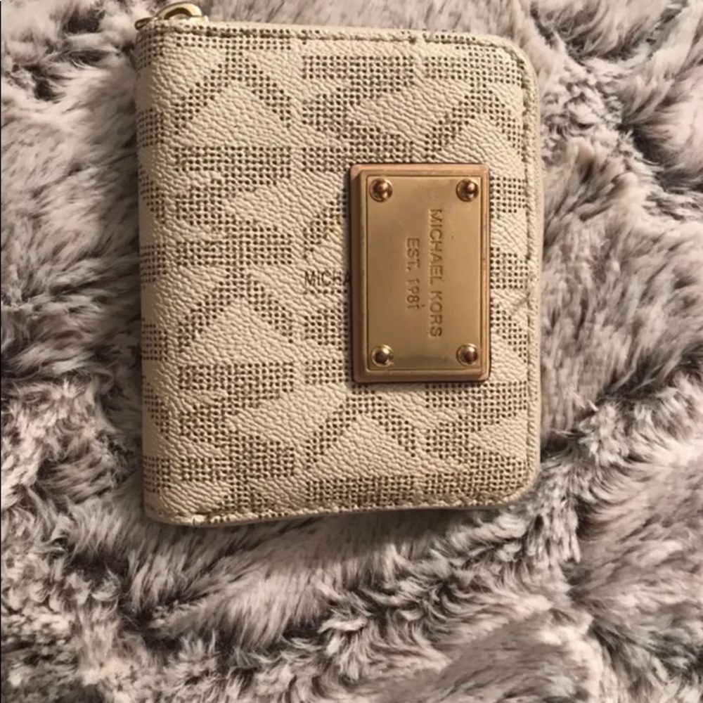 Michael Kors wallet